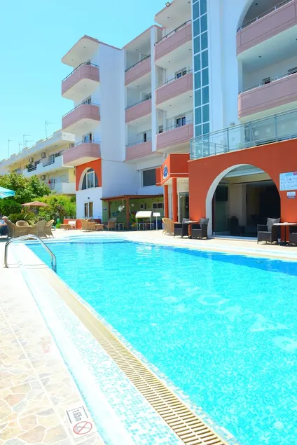 Panorama Hotel - Image 1