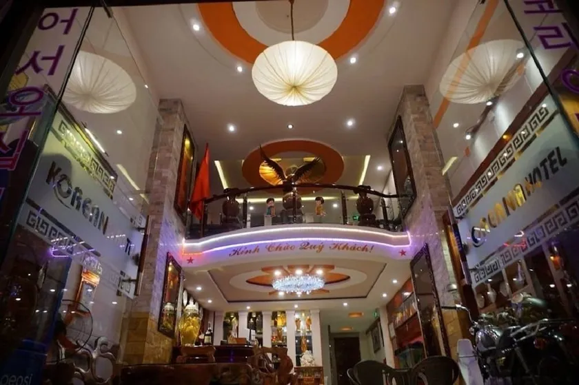Koreana Hotel - Image 1