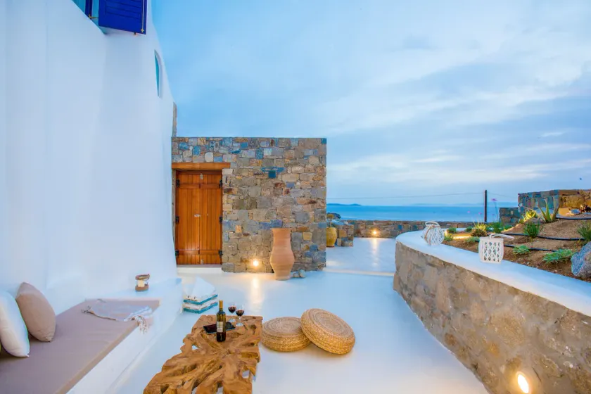 Argiro's Gorgeous Studio In Cycladic - Image 1