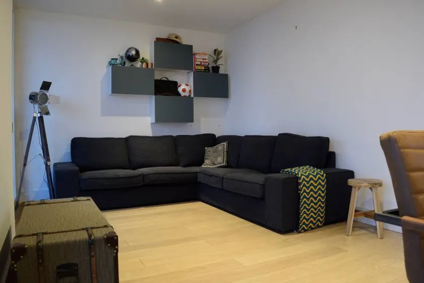 Property in Brixton With Balcony - Image 1