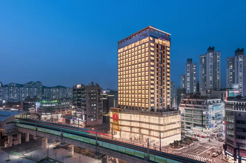 Ramada by Wyndham Incheon - Image 1