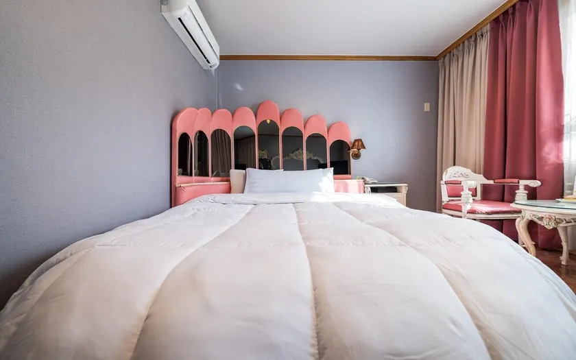 Yangju Gallery Hotel - Image 1
