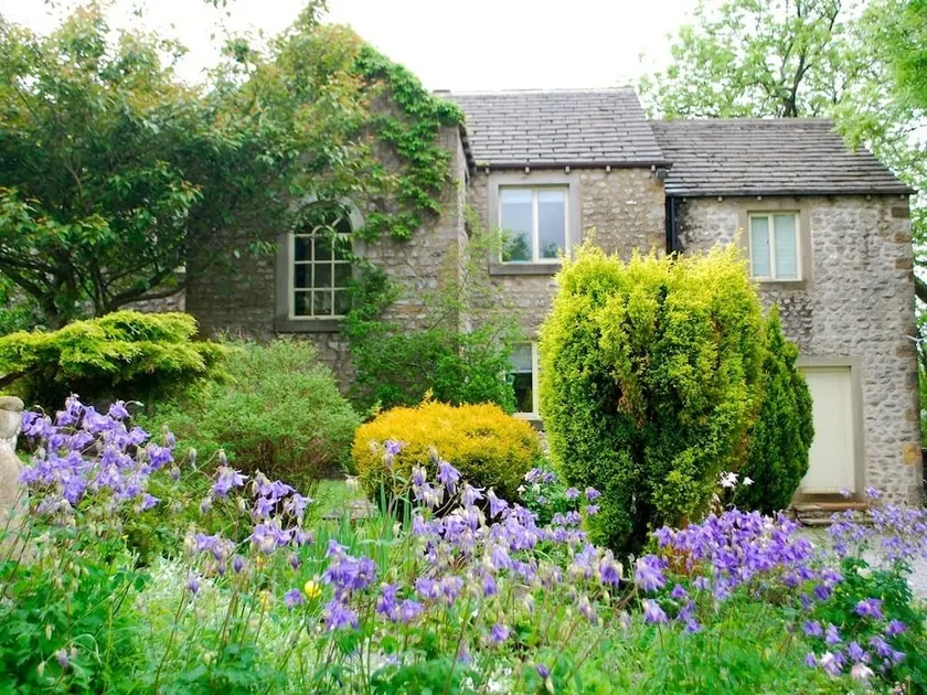 Warren House B&B - Image 1