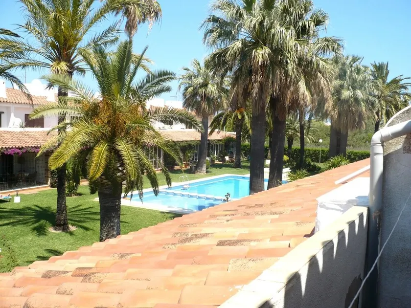 Bungalow With 3 Bedrooms in Dénia, With Pool Access, Furnished Terrace - Image 1
