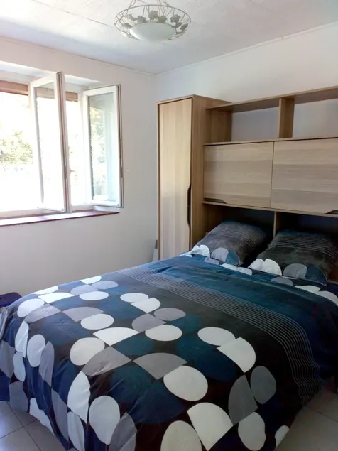 House With 2 Bedrooms in Chevannes, With Enclosed Garden and Wifi - Image 1
