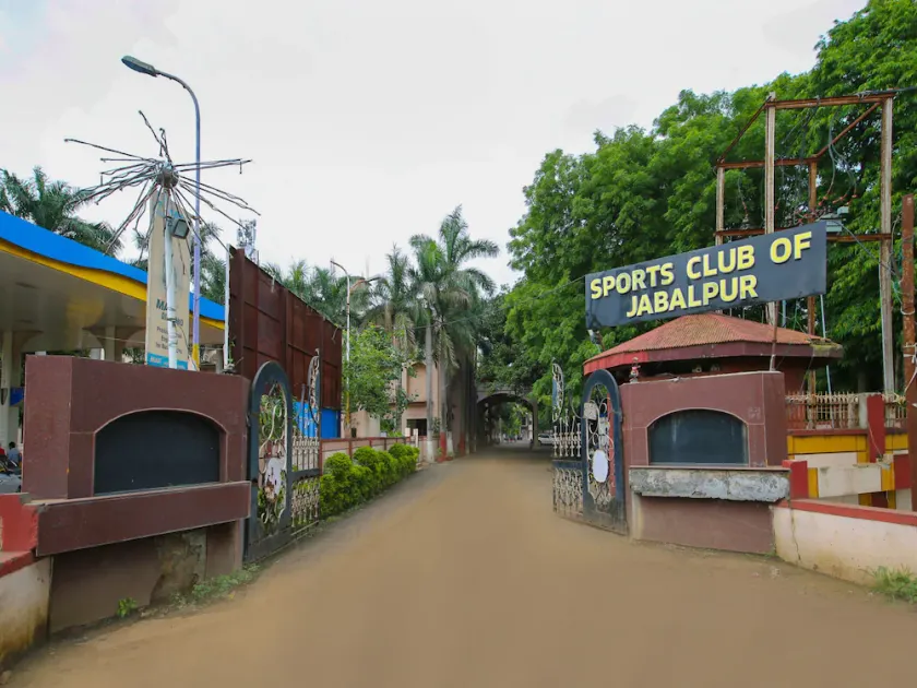 Sports Club Of Jabalpur By OYO Rooms - Image 1