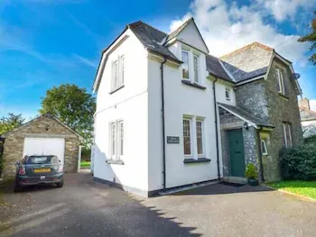 The Old School House - Image 1