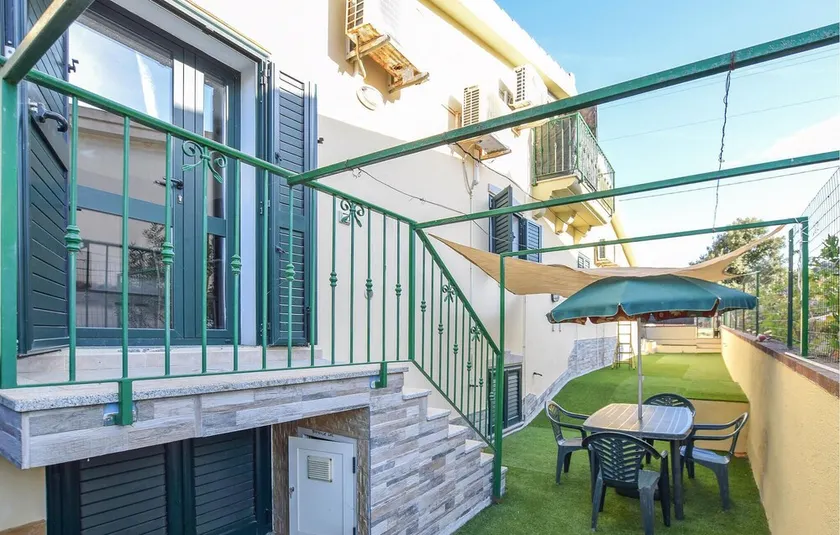 Awesome Home in Siniscola With 3 Bedrooms and Wifi - Image 1