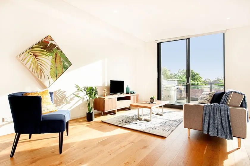 KULA Crows Nest - Close to shops, Royal North Shore Hospital & Mater Hospital - Image 1