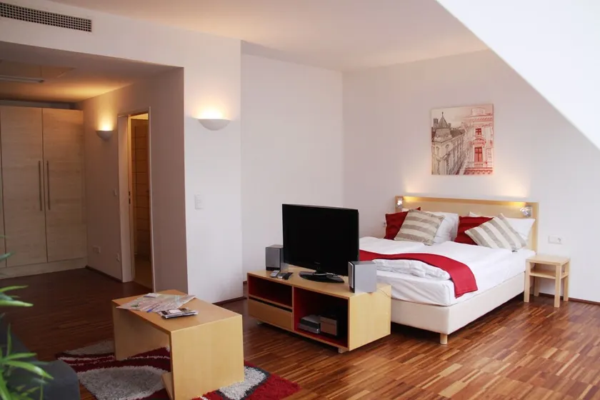 CheckVienna - Maria-Theresien-Straße - Image 1