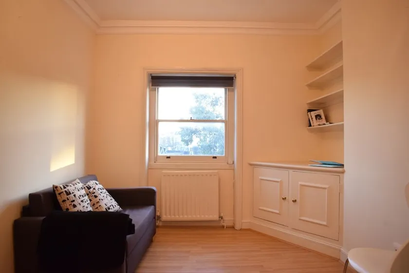 Cozy 1 Bedroom Flat near Primrose Hill - Image 1