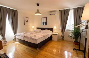 Apartments Ille - Image 1