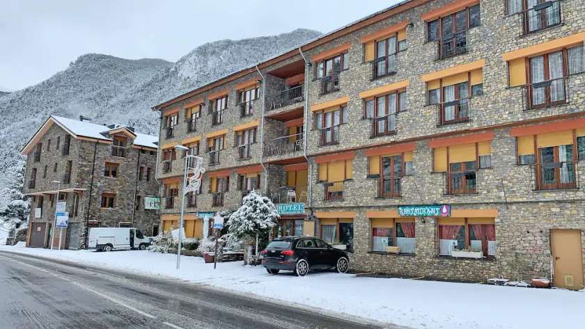 Hotel Antic 3000 - Image 1