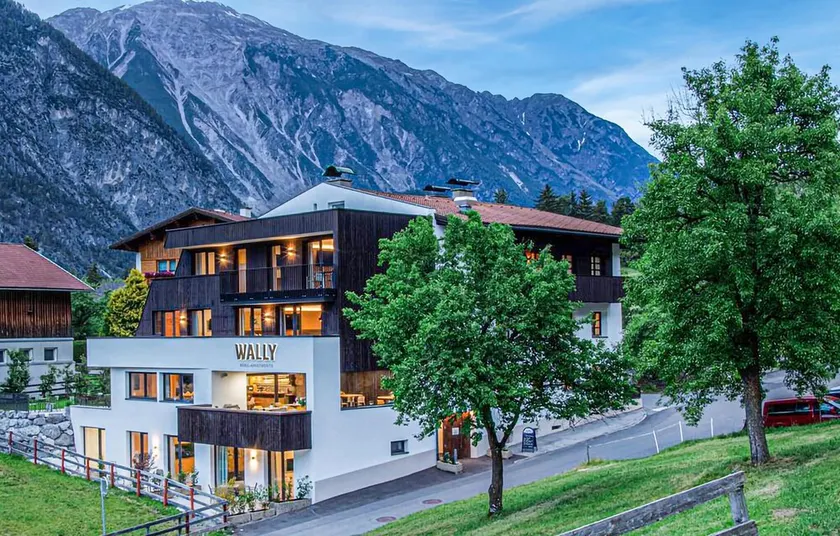 Awesome Apartment in Zams With 2 Bedrooms and Wifi - Image 1