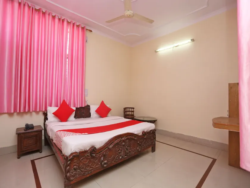 Hotel Valley Inn by OYO Rooms - Image 1