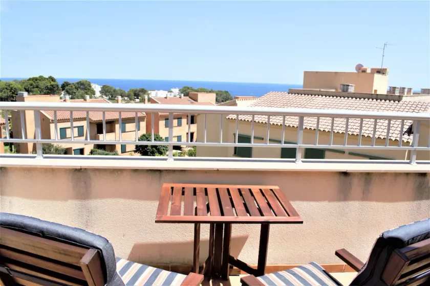 Espacioso Duplex en Última Planta Marina Sant Jordi - Image 1