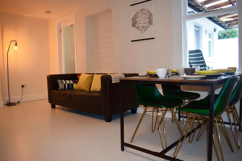 Renovated 3 Bedroom Home - Image 1