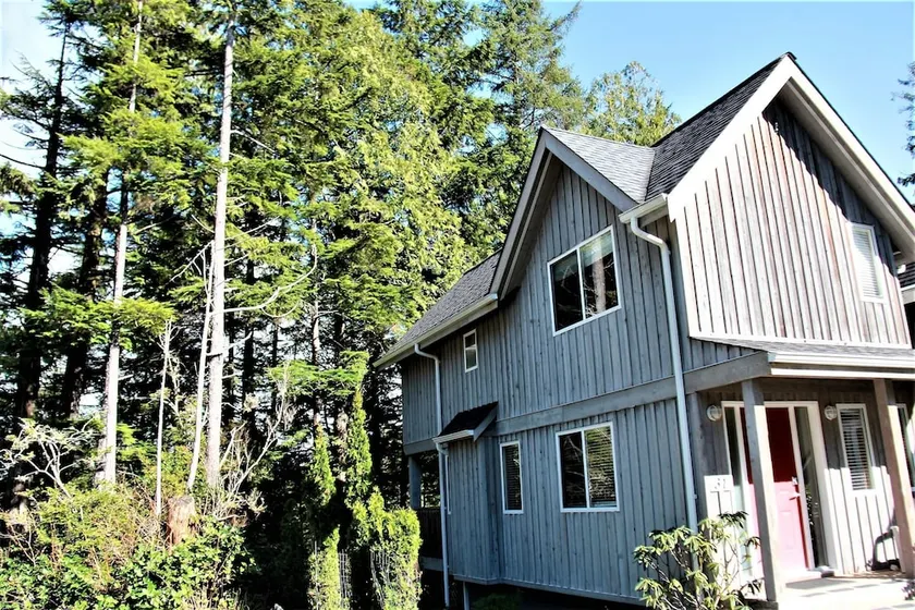 Natures Edge Cottage - Image 1