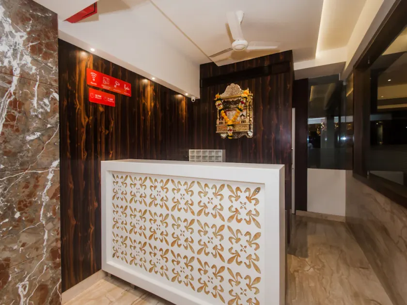 OYO 16718 Hotel Aditya Residency - Image 1