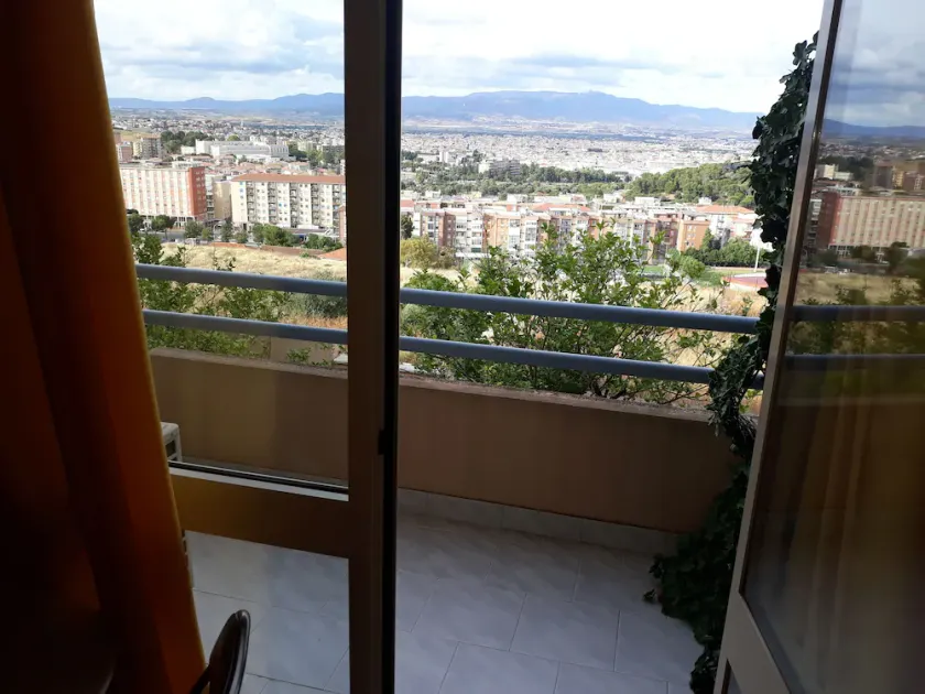 B&B Panorama - Image 1