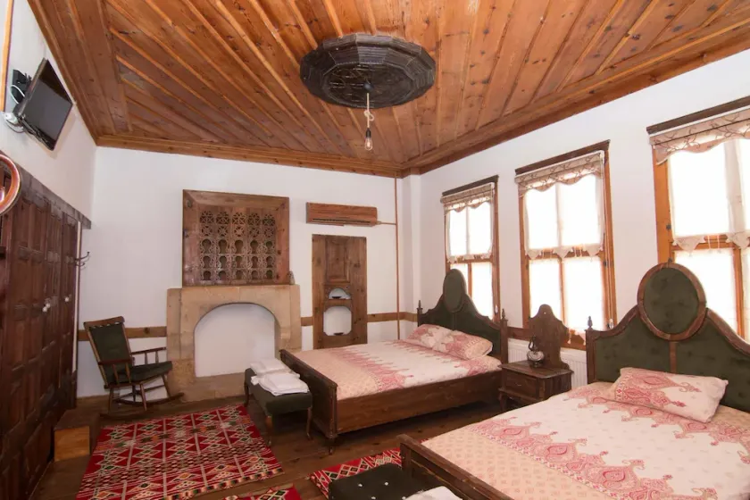 Zerde Konak - Image 1