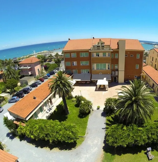 Casa Marina - Image 1
