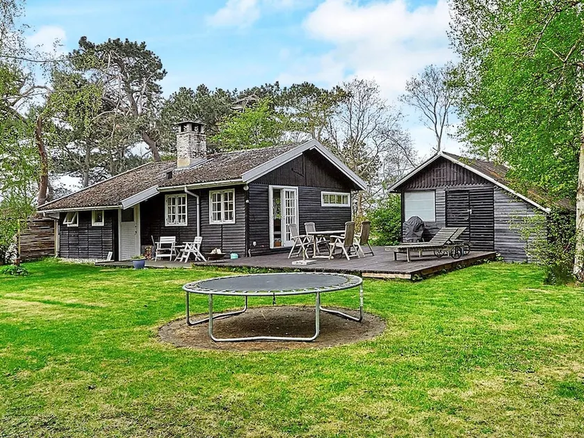 5 person holiday home in Jægerspris - Image 1