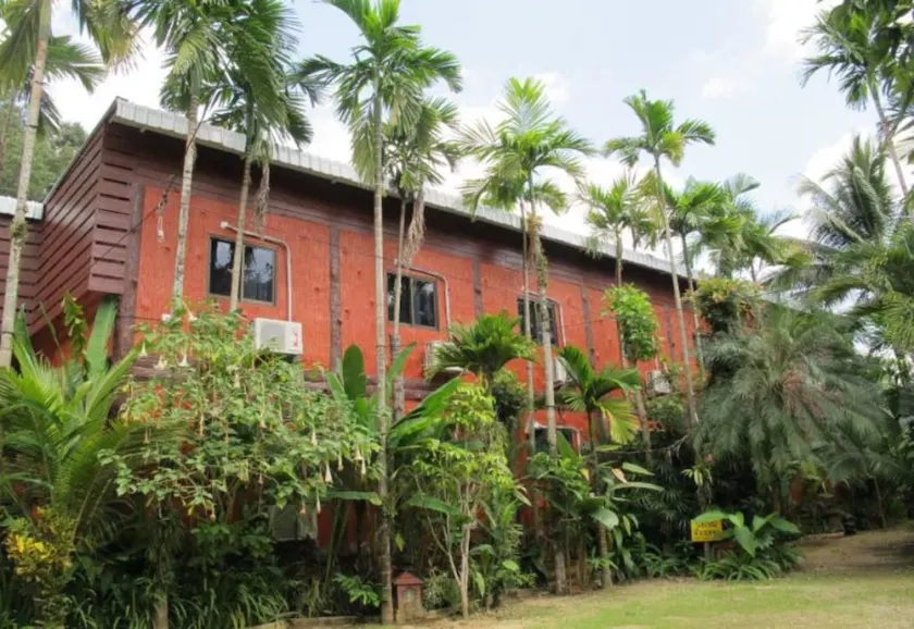 Huay Nam Rin Resort - Image 1