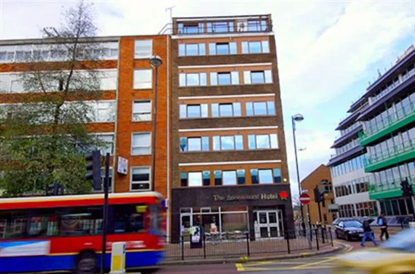 The Rosemount Hotel - Image 1