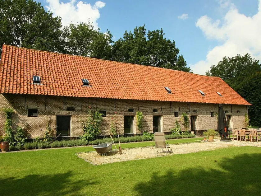 Rural Holiday Home in Former Stables - Image 1