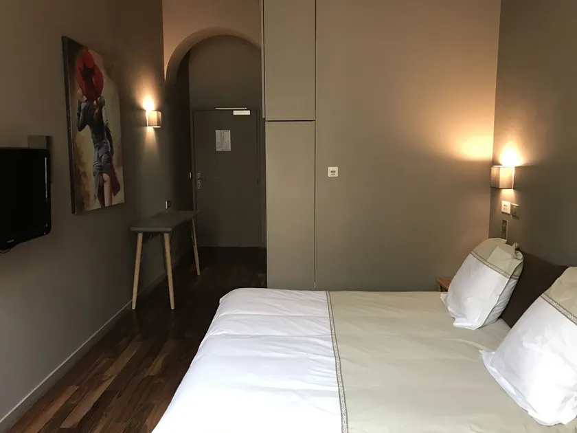 Love House with Spa - Image 1