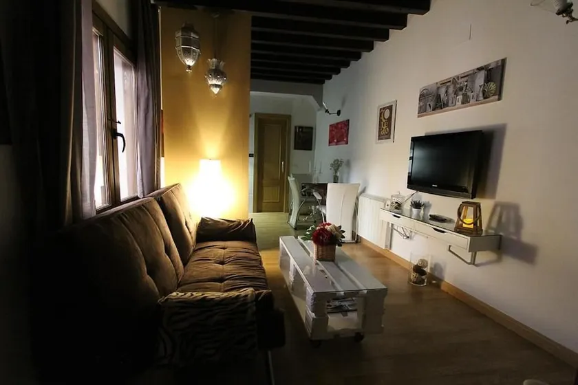Apartamentos Toledo Suite - Image 1