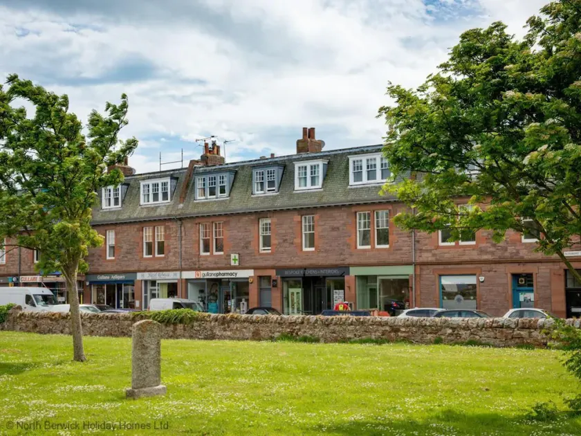 Rosebery Place in the Heart of Gullane - Image 1