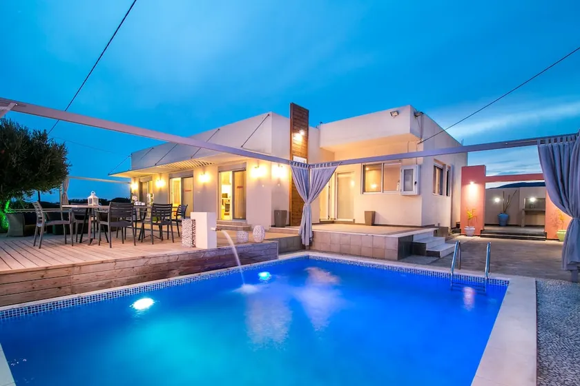 Ouranos Villa - Image 1