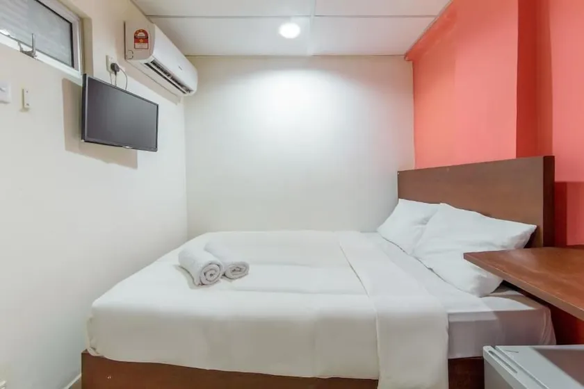 Hotel Royal Palm Lodge - Image 1