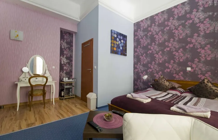 Budapest GuestRooms - Image 1