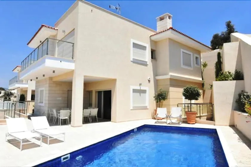 Villa Rossos - Image 1