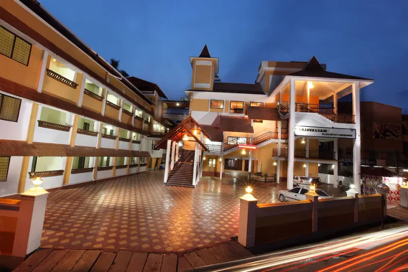 Hotel Rajavalsam - Image 1