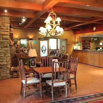 Chestnut Tree Inn - Image 1