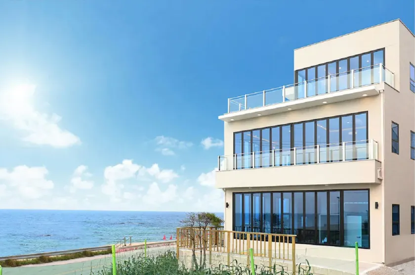 Gangneung K-Poolvilla - Image 1