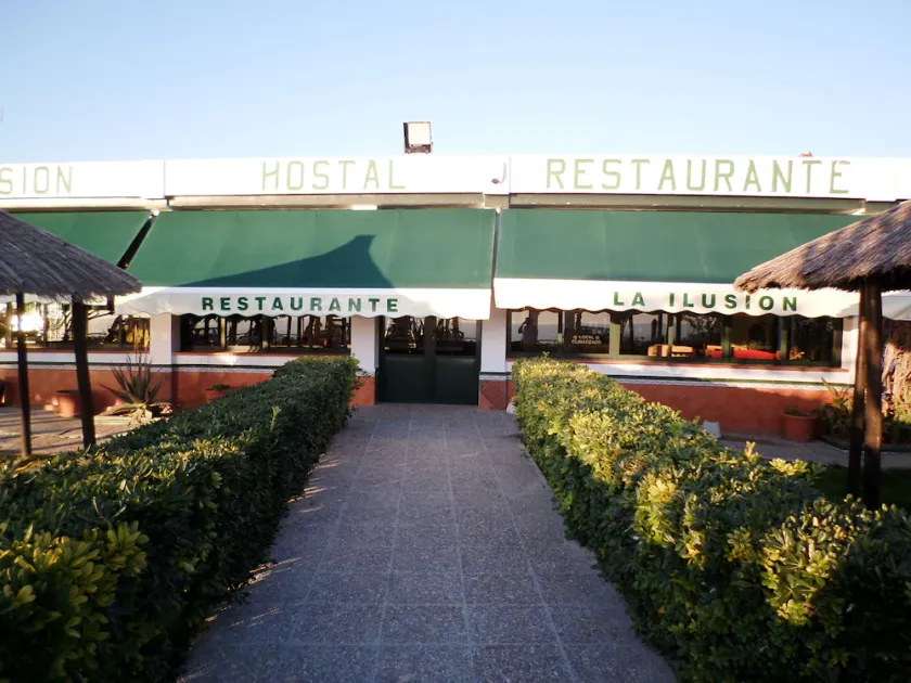 Hostal Restaurante La Ilusion - Image 1