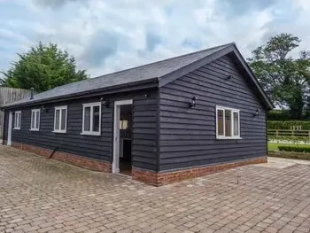 Willow Lodge - Image 1