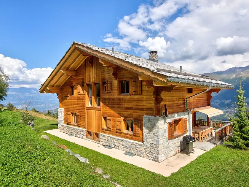 Chalet in Les Collons Near Ski Slope - Image 1