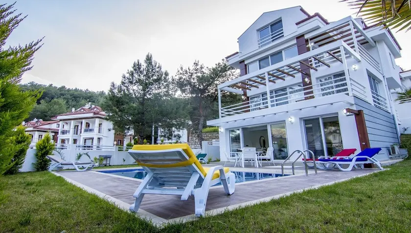 Villa Erebus - Image 1