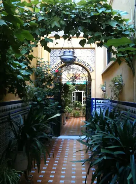 Hostal Atenas - Image 1