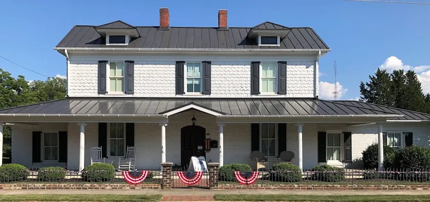 The Gibson House Inn - Image 1