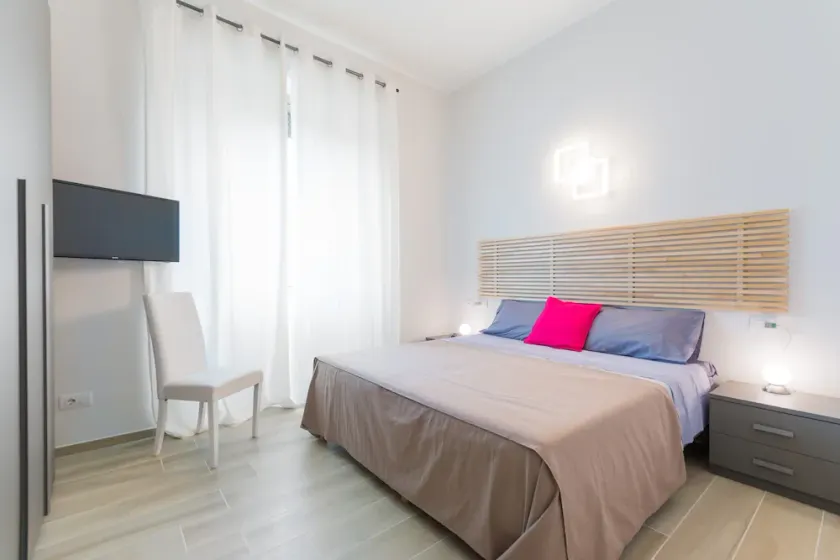 Isola Suite - Image 1
