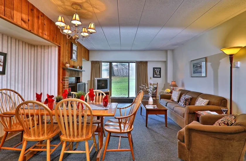 Mountain Green 3C16 - Renovated 2BR-2BA With Mountain Views, Hot Tub, Pool, Shuttle, Gym - Image 1