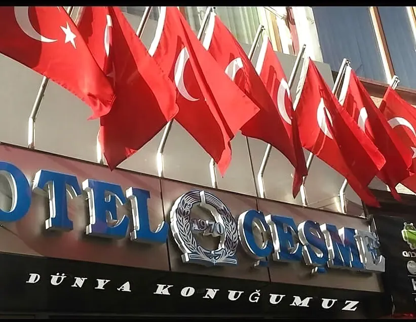 Hotel Cesme - Image 1