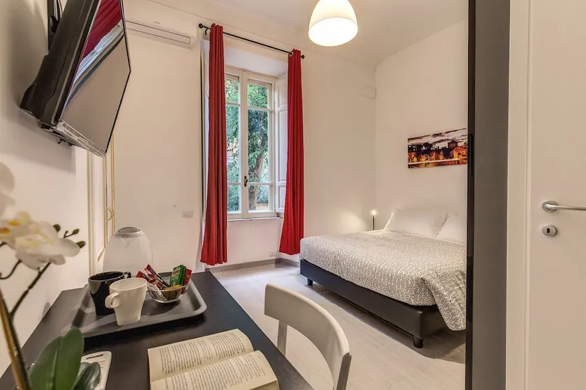 Imperial 78 Guest House - Image 1